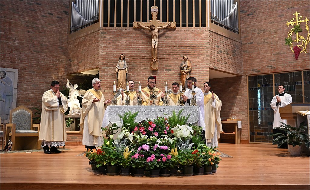 Fr. Sabastian Munoz Chavarria's 1st Mass